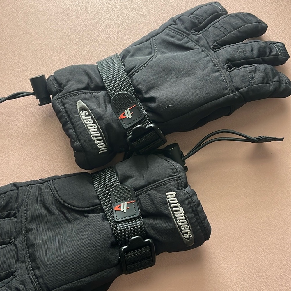 Ski gloves